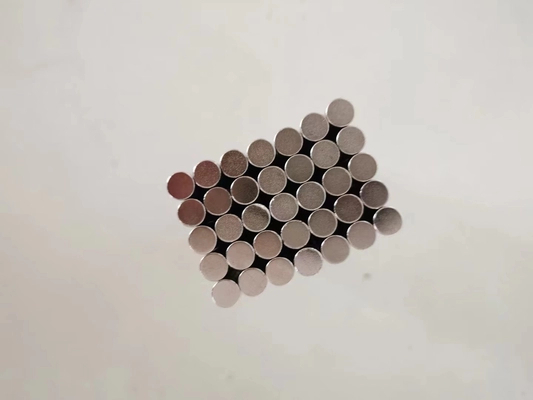 أحدث مدونات الشركة حول اكتشف عجائب قوة المغناطيس الفائقة: مغناطيسات قضبان نيوديميوم بقوة 12000 غاوس