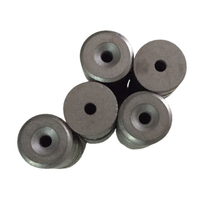 شراء مغناطيس قرص الفريت المخصص Y30BH الصف D15.2Xd3.2Xd8XH6 مع ثقب غاطس online manufacture