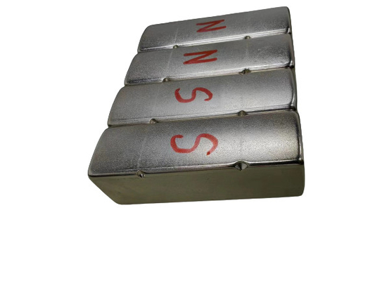 شراء طلاء Ni-Cu-Ni N52 65x20.5x20 القطبية على السطح المنحني مع انقطاعات طفيفة على جانب نصف قطره online manufacture