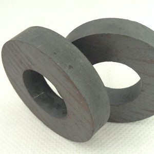 شراء حلقة صناعية كبيرة الشكل الفريت رئيس مغناطيس 53mm X 24mm X 11mm online manufacture