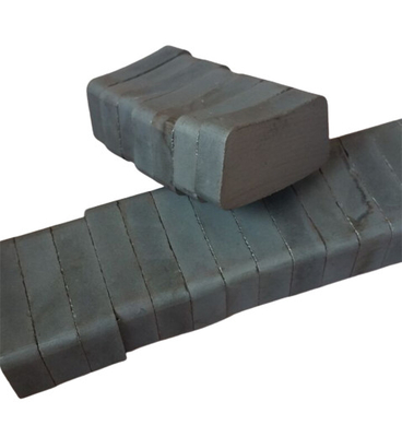 شراء مخصص قوس منحنى الشكل C5 درجة الملاحة ضوء الفريت مغناطيس السيارات online manufacture