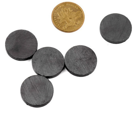 شراء عالية مغناطيس قوي D15.2xD3.2x6 مغناطيس القرص الفريت لجوجل كاربوارد / الثلاجة online manufacture