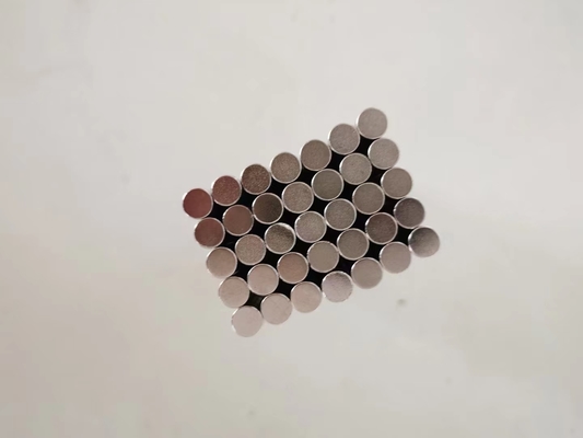 شراء N35 سوبر رقيقة D8 * 1 مم صغير قرص مغنطيس نيوديميوم للتعبئة مربع online manufacture