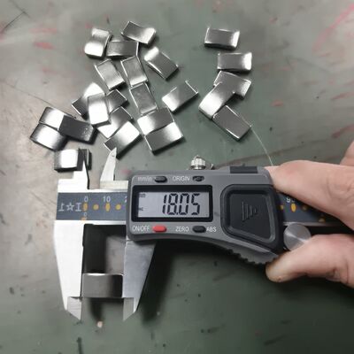 شراء مغناطيسات نيوديميوم ذات قوس قوي منحني من جانبيين طلاء سلس لتوربينات الرياح الصغيرة online manufacture